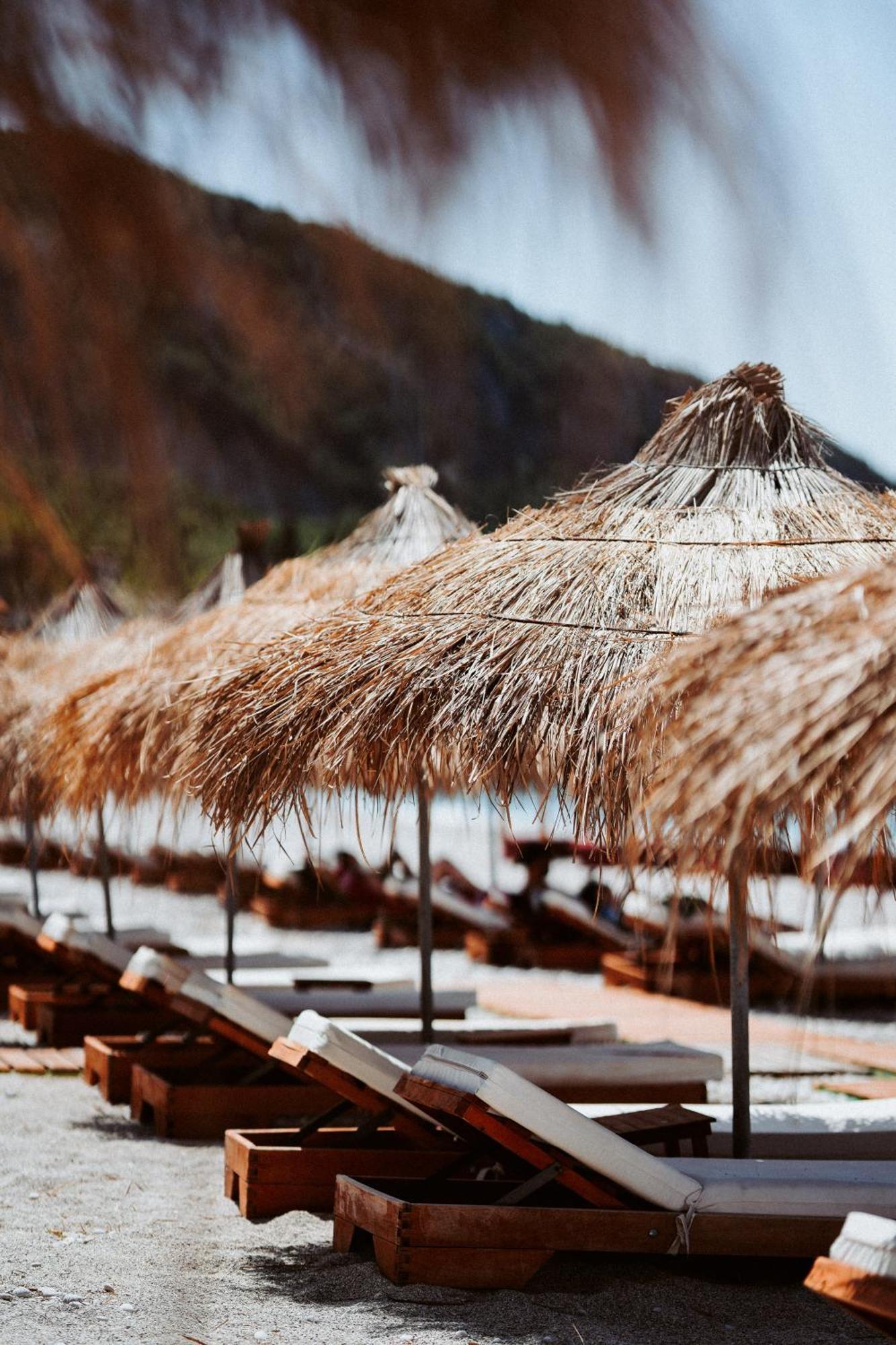 Palladium Beach Hotel- Private Beach Included Dhërmi エクステリア 写真